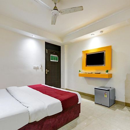 Hotel Happy Stay Delhi Airport Нью-Дели Экстерьер фото