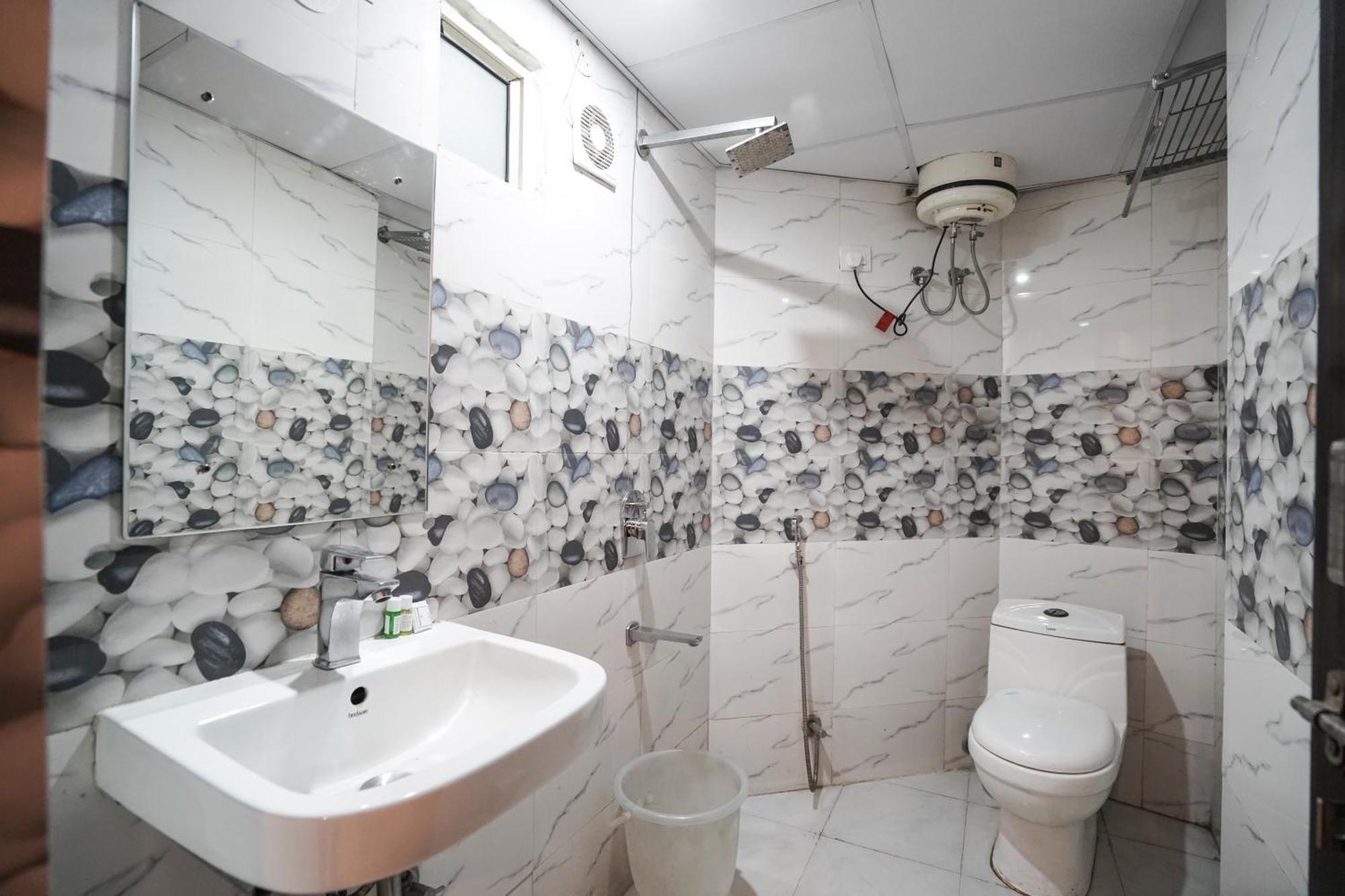Hotel Happy Stay Delhi Airport Нью-Дели Экстерьер фото